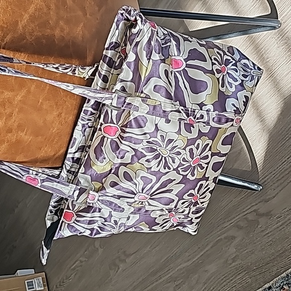 Amy Michelle Austin Diaper Bag, Charcoal Floral - Picture 4 of 11